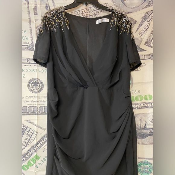 Mac Duggal Black Gown with Silver Accents - Picture 6 of 10